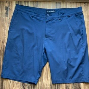 Travis Mathew performance shorts | size 38”